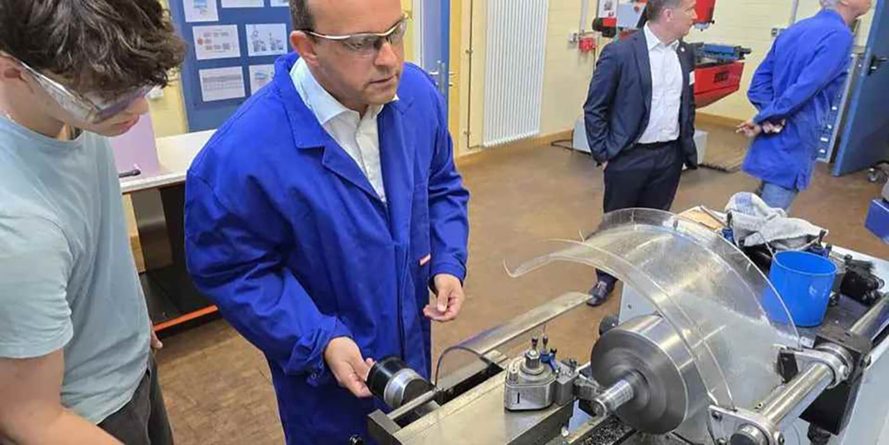 Hessen Campus Darmstadt zu Gast an der LGS